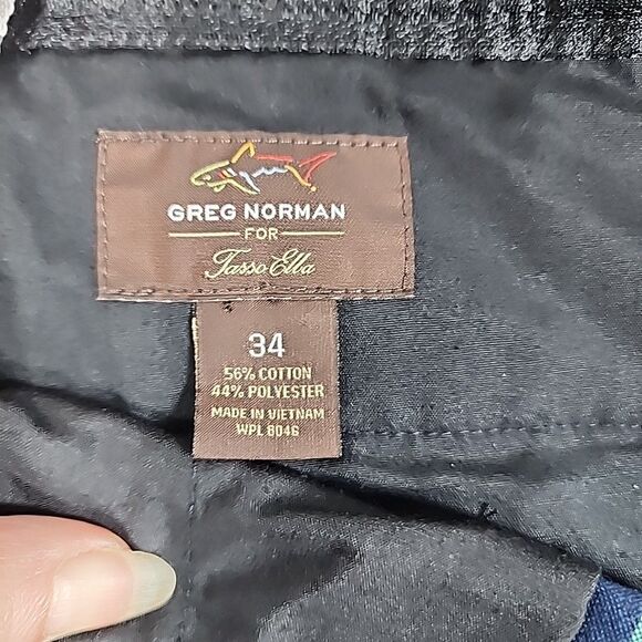 Men's GREG NORMAN Shark Performance Fabric Golf Shorts - Blue Size 34 - Picture 6 of 10